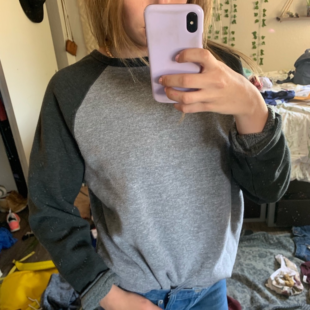 Crew neck